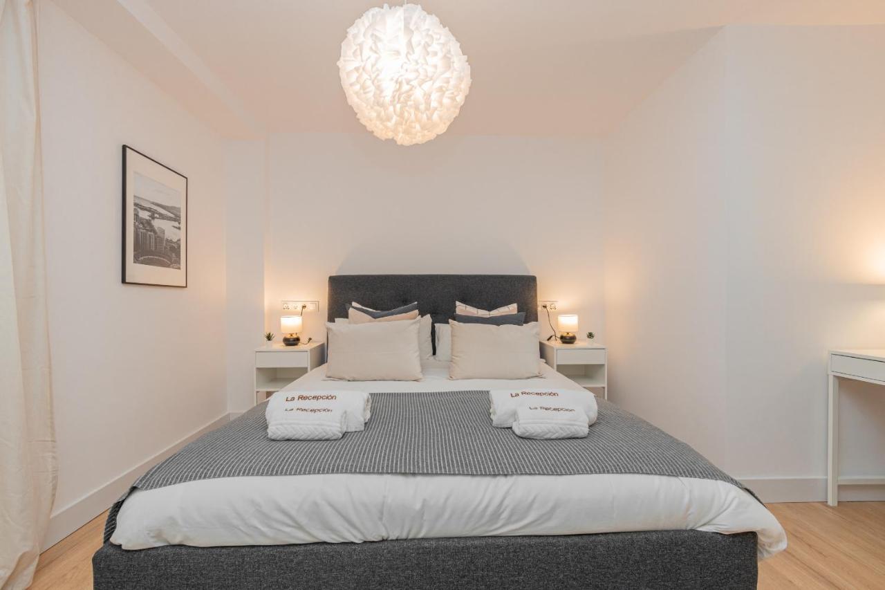 C26 Gorgeous 4 Bdrm Apartament In Plaza Uncibay Málaga Exterior foto
