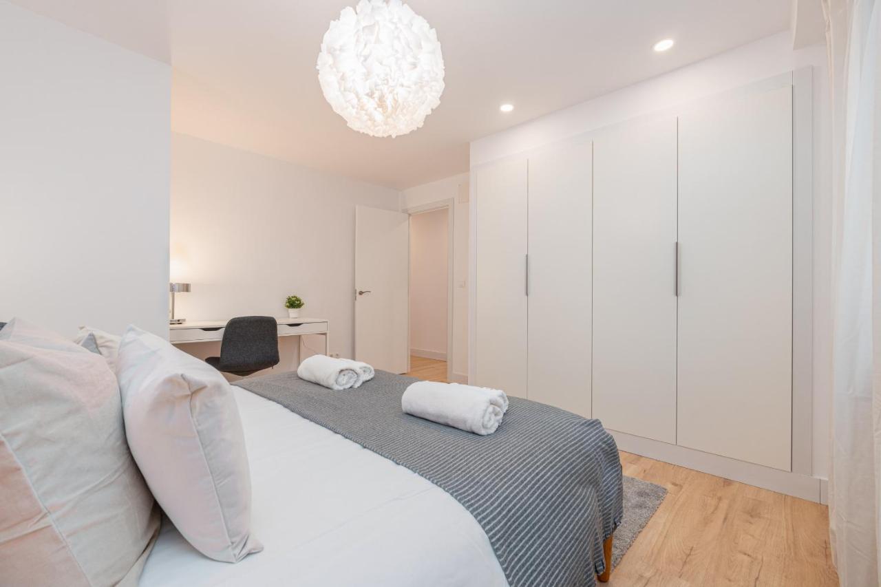 C26 Gorgeous 4 Bdrm Apartament In Plaza Uncibay Málaga Exterior foto